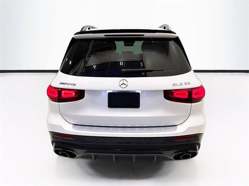 Certified 2022 Mercedes-Benz GLB 35 AMG 4MATIC image 6
