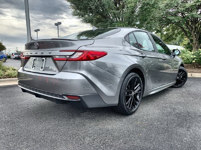 Used 2026 Toyota Camry SE w/ Multimedia Upgrade Package FWD image 8