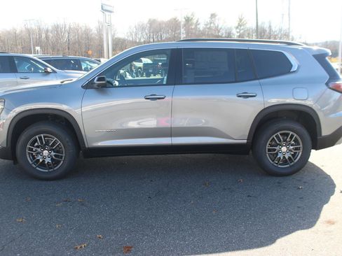 New 2026 GMC Acadia Elevation image 4