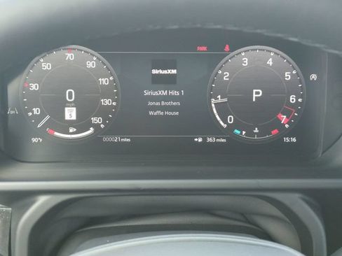 New 2026 Land Rover Defender 130 X-Dynamic SE AWD/4WD image 8