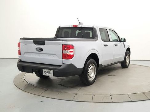 Used 2025 Ford Maverick XL w/ Equipment Group 102A image 6