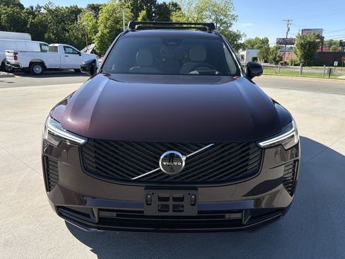 Used 2026 Volvo XC90 B6 Ultra w/ Lounge Package AWD/4WD image 3