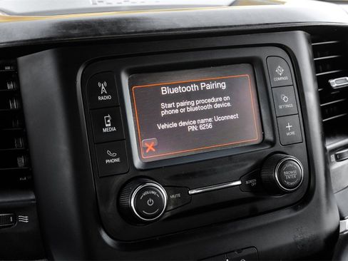 Used 2021 RAM 2500 Big Horn image 28