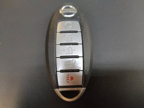 Used 2021 Nissan Murano SV image 32