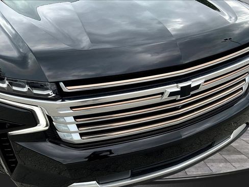 Used 2021 Chevrolet Tahoe High Country RWD image 13