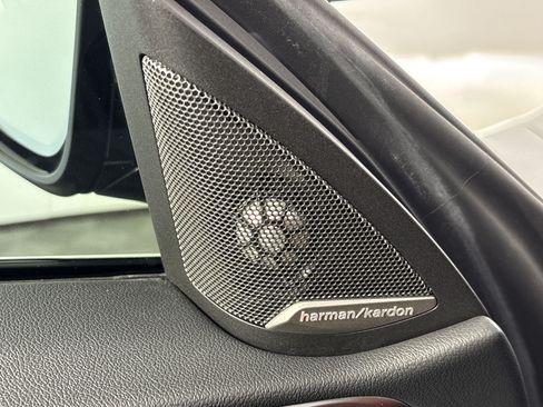 Used 2024 BMW M4 Competition RWD image 26