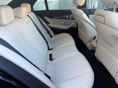 Used 2019 Mercedes-Benz E 300 4MATIC w/ Driver Assistance Package image 19