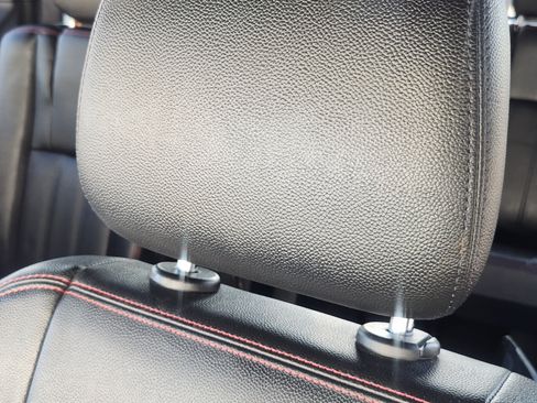Used 2020 Dodge Grand Caravan GT FWD image 16