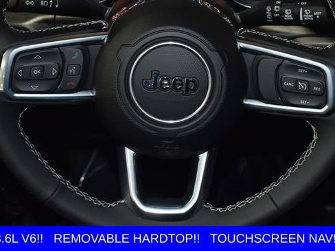 Used 2023 Jeep Wrangler Unlimited Sahara AWD/4WD image 26