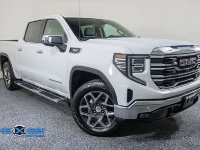 Used 2025 GMC Sierra 1500 SLT w/ SLT Premium Plus Package