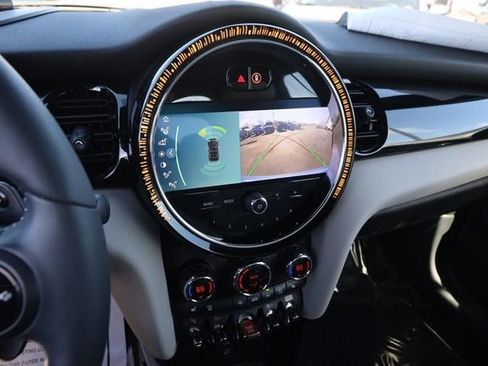 Used 2023 MINI Cooper S image 15