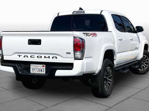 Certified 2023 Toyota Tacoma TRD Sport AWD/4WD image 12