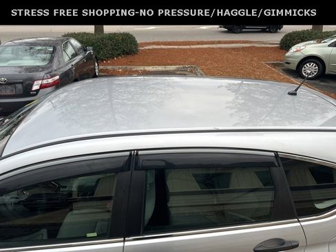 Used 2015 Honda CR-V LX image 25