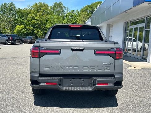 Used 2022 Hyundai Santa Cruz SEL Premium w/ Cargo Package image 4
