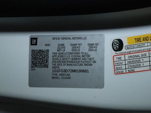 Used 2021 Chevrolet Camaro SS image 23