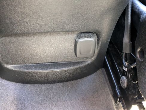 Used 2023 Chevrolet Malibu LT image 14