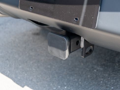 Used 2026 Porsche Macan image 39