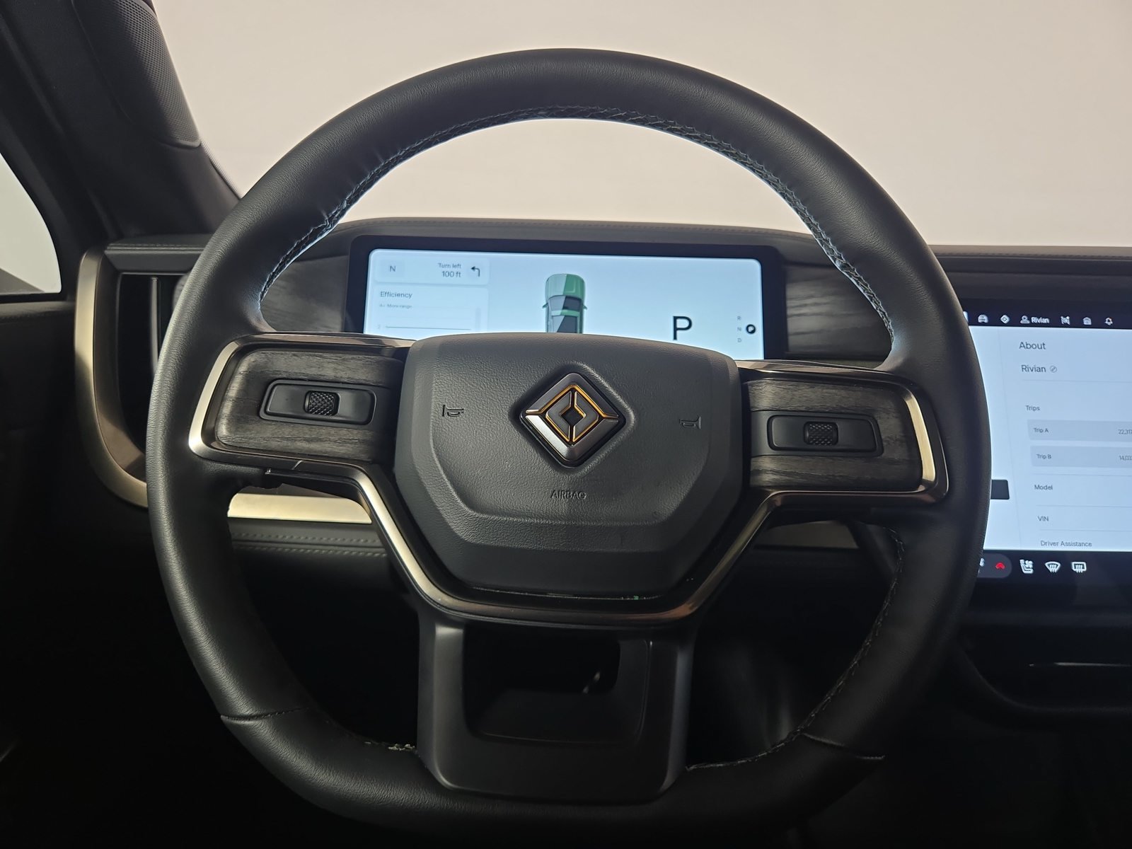 Used 2025 Rivian R1T Adventure Dual AWD/4WD image 26