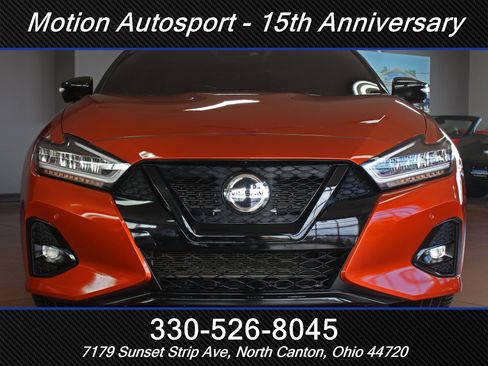 Used 2021 Nissan Maxima SR w/ Sport Mat Group image 3