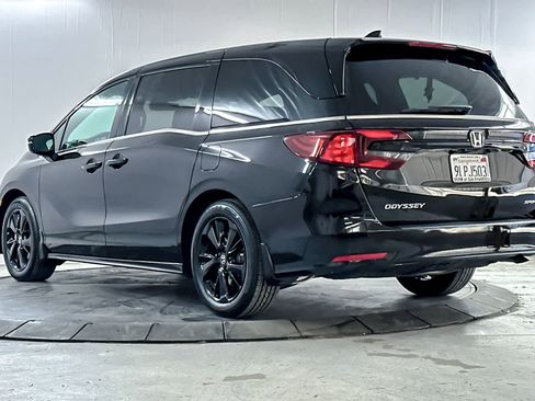 Used 2024 Honda Odyssey Sport image 6