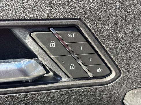 New 2026 GMC Hummer EV SUV image 24