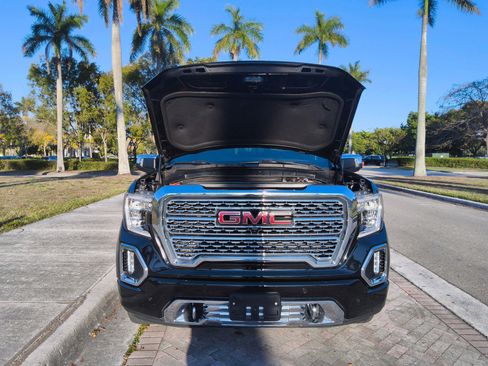 Used 2019 GMC Sierra 1500 Denali w/ Technology Package AWD/4WD image 40