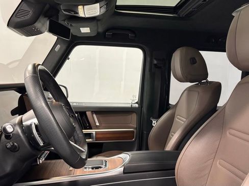 Certified 2025 Mercedes-Benz G 550 image 12