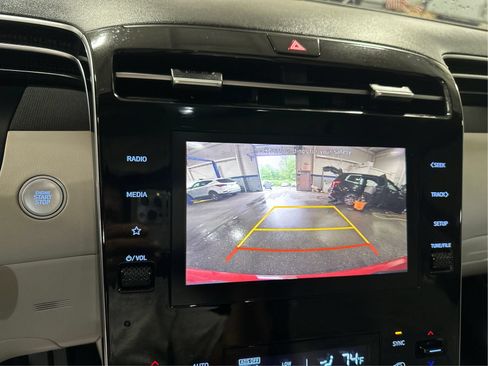 Certified 2023 Hyundai Tucson SEL w/ Convenience Package AWD/4WD image 16