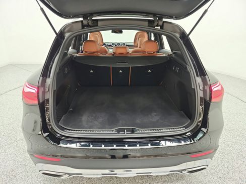 Used 2023 Mercedes-Benz GLC 300 image 36