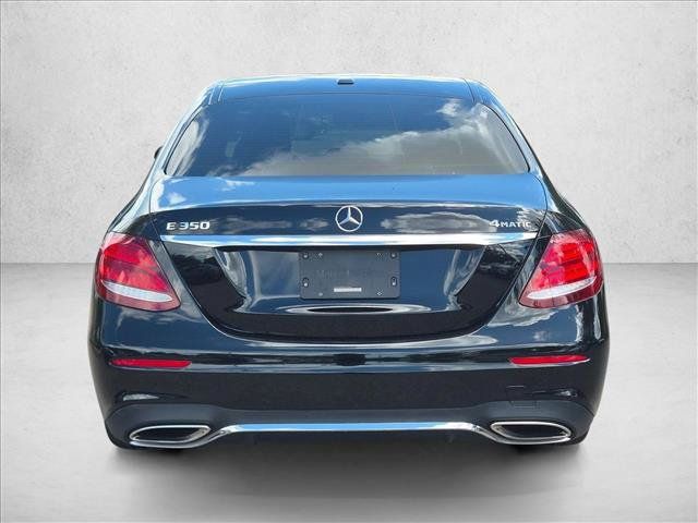 Used 2020 Mercedes-Benz E 350 4MATIC Sedan image 6