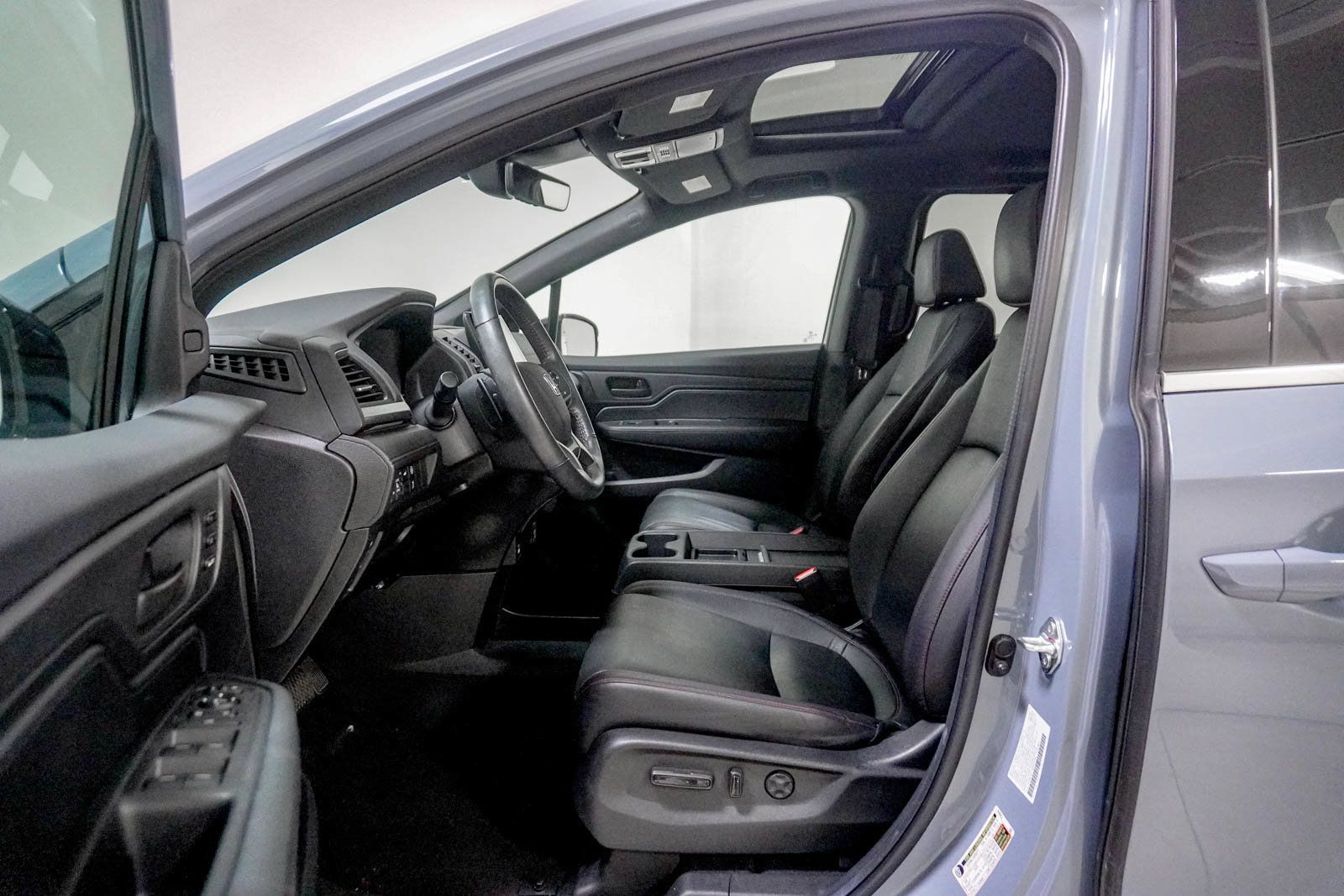 Used 2024 Honda Odyssey Sport image 21