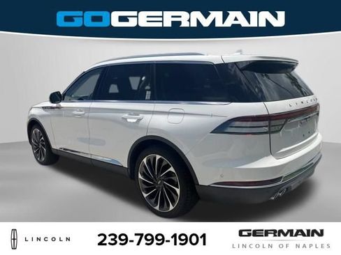 Used 2024 Lincoln Aviator Reserve w/ Equipment Group 201A RWD image 5