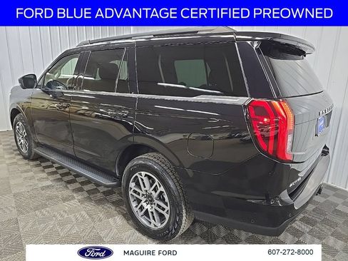Certified 2025 Ford Expedition Active AWD/4WD image 12