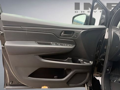 Used 2025 Honda Odyssey Sport-L image 16