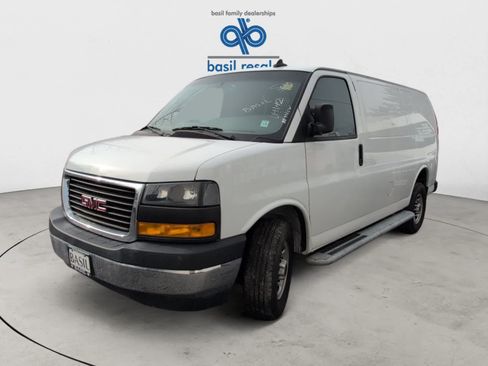 Used 2023 GMC Savana 2500 w/ Driver Convenience Package RWD image 3