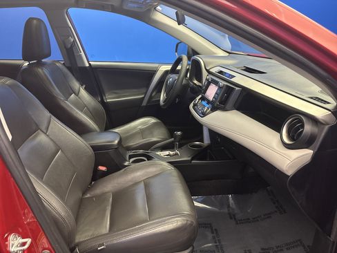 Used 2014 Toyota RAV4 XLE FWD image 22