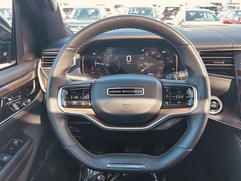 Used 2024 Jeep Grand Wagoneer L 4WD image 12