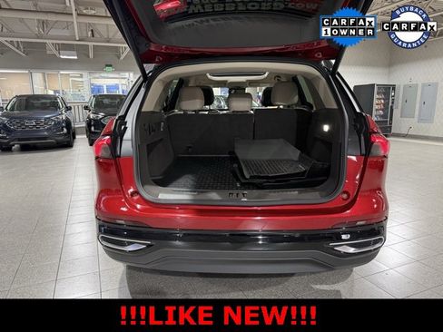 Used 2025 Lincoln Nautilus Premier w/ Equipment Group 102A image 8