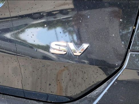 Used 2019 Nissan Rogue SV FWD image 21