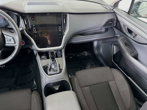 Certified 2025 Subaru Outback Premium w/ Popular Package #1 AWD/4WD image 28