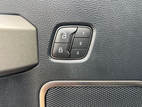 Used 2019 Ford F150 Raptor w/ Equipment Group 802A Luxury image 29