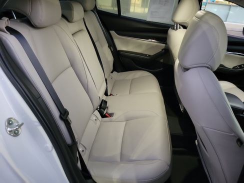 Used 2024 MAZDA MAZDA3 s image 23