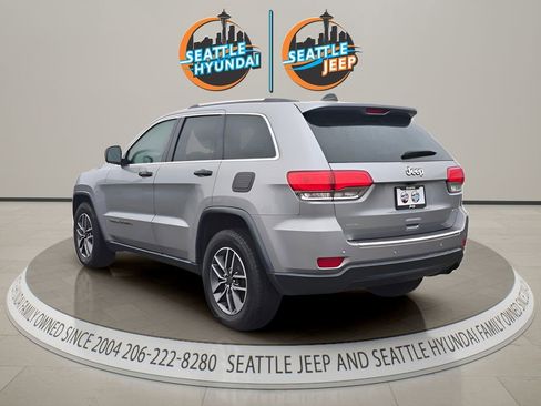 Used 2019 Jeep Grand Cherokee Limited RWD image 3
