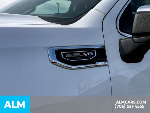 Used 2024 GMC Sierra 1500 SLT image 10