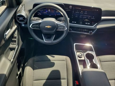New 2026 Chevrolet Equinox LT FWD image 15