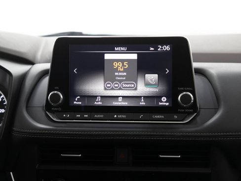 Used 2023 Nissan Rogue SV w/ SV Premium B Package AWD/4WD image 15