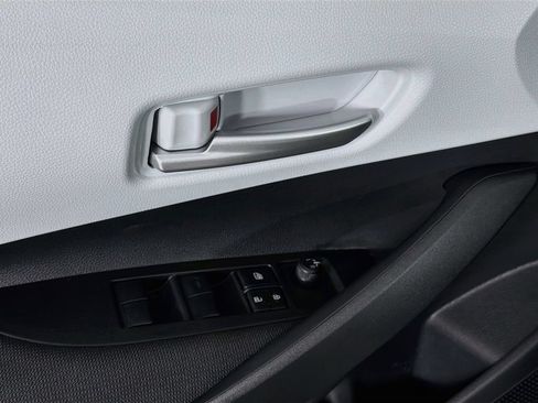New 2026 Toyota Corolla SE FWD image 22