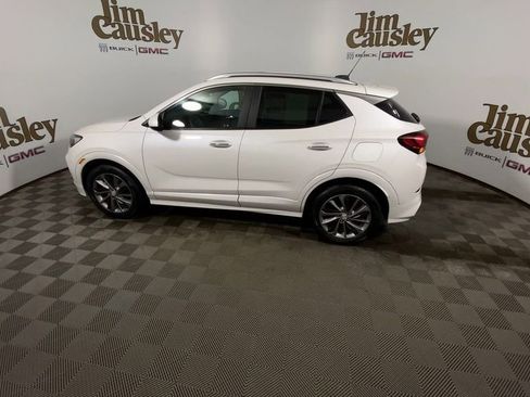 Used 2023 Buick Encore GX Select w/ Sport Touring Package image 5