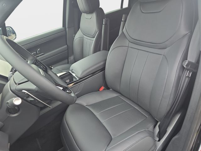 New 2026 Land Rover Range Rover Sport Dynamic SE AWD/4WD image 12