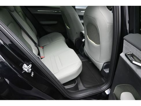 New 2026 Volvo EX30 Plus w/ Protection Package Premier AWD/4WD image 15